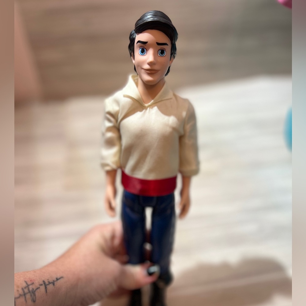 Disney PRINCESS Little Mermaid PRINCE ERIC 11" DOLL for Ariel 2017 Hasbro C310G